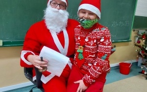 Mikołaj w klasie 3 a (11)