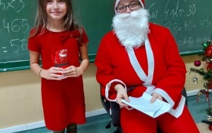 Mikołaj w klasie 3 a (15)