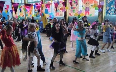 BAL KARNAWAŁOWY W KLASACH 1-3 (20)