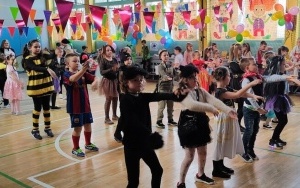 BAL KARNAWAŁOWY W KLASACH 1-3 (8)