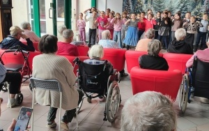 Klasy drugie w DPS "Senior" w Czeladzi (12)