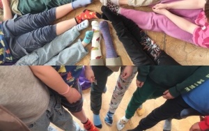 Dzień Kolorowej Skarpetki w klasach 1-3 (3)